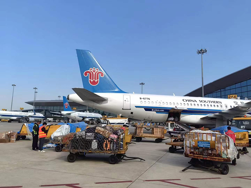 海淀到和田空运公司-航空